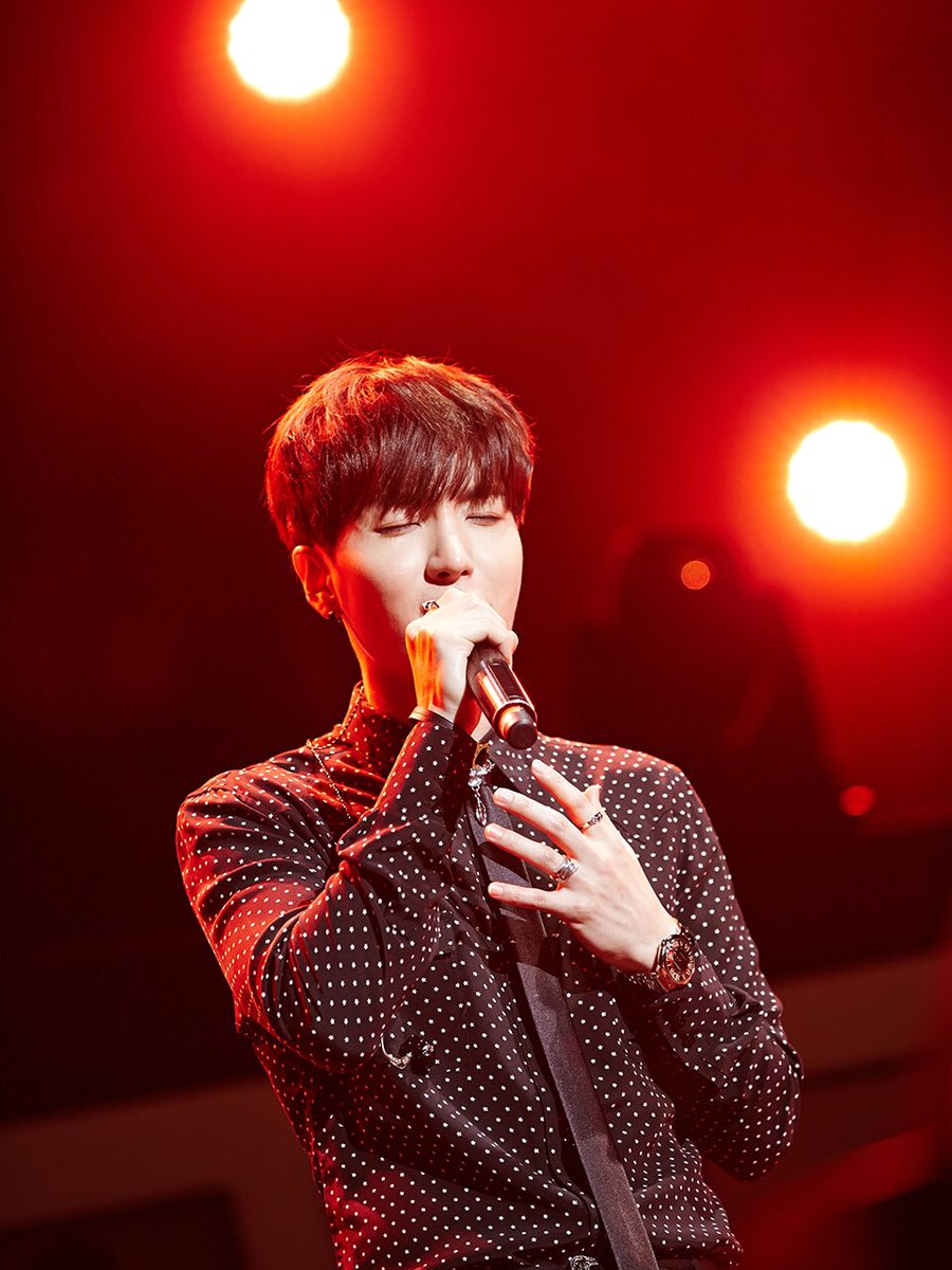teukieland's tweet photo. #vyrl update. #StarTeuk fanmeeting in Taipei.
#leeteuk #이특 #利特 #イトゥク #박정수 #朴正洙 - [2] https://t.co/CKRxoUe4xR