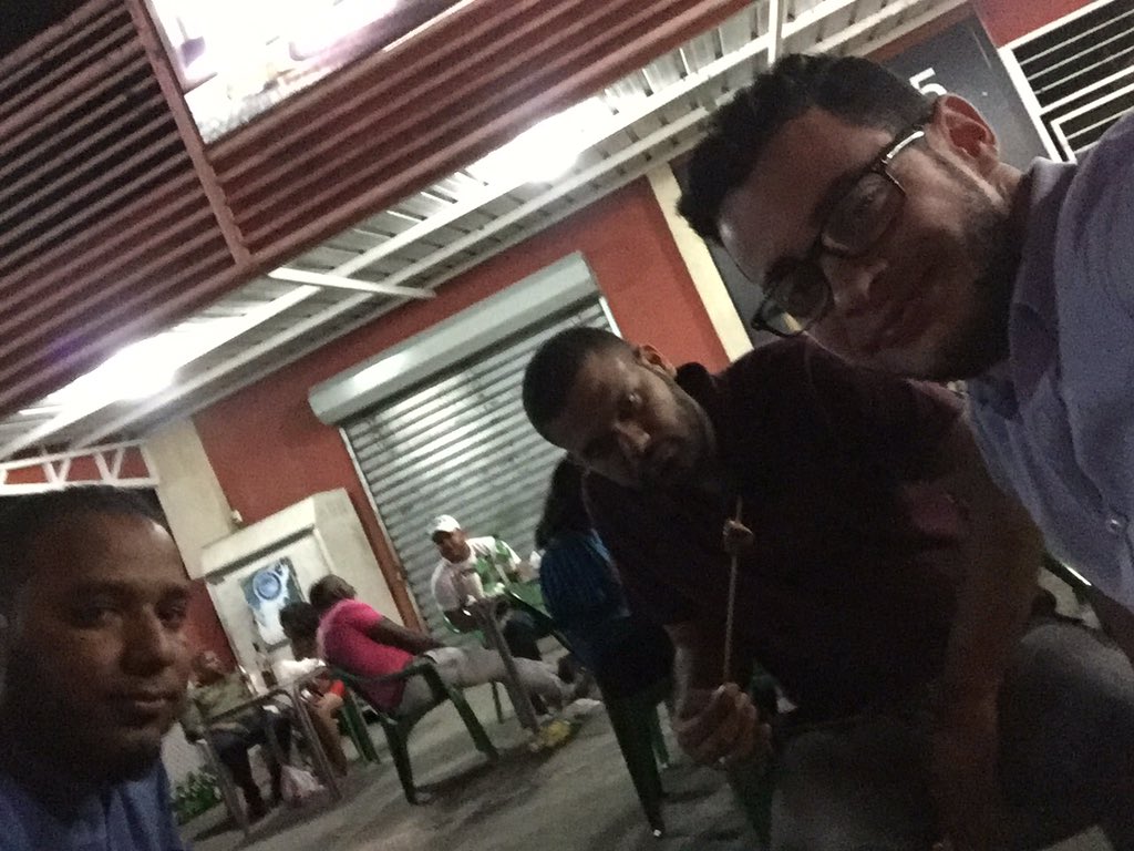 AlbertMella's tweet photo. Friend ships goals! #bbcoro #AngelBday https://t.co/qda1Y6JIn2