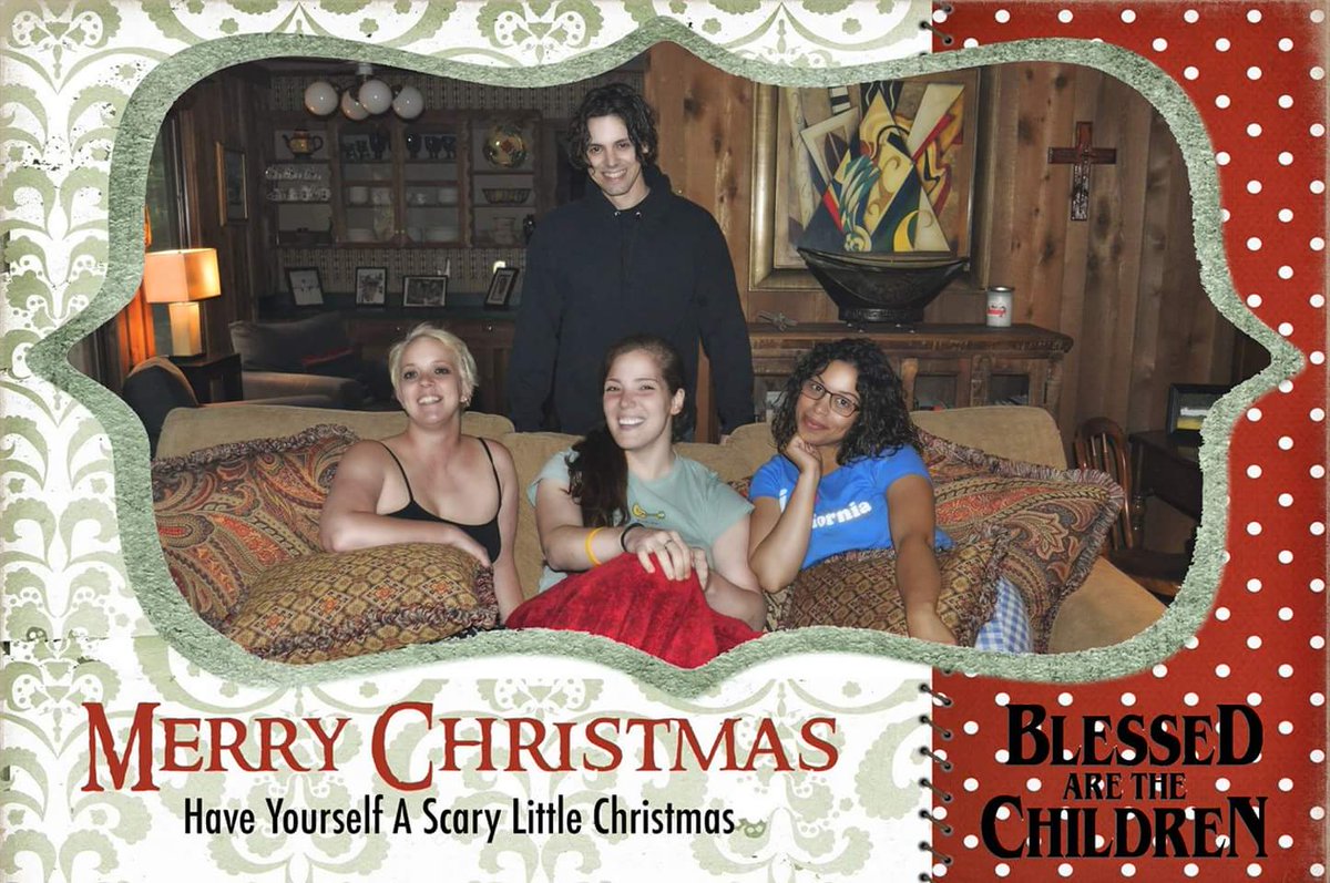 ChildrenBlessed's tweet photo. Merry Christmas from Blessed Are the Children! #Christmas #indiehorror #indiefilm #proknife #horror #scary #creepy #filmmississippi https://t.co/lLyHHrAvLy