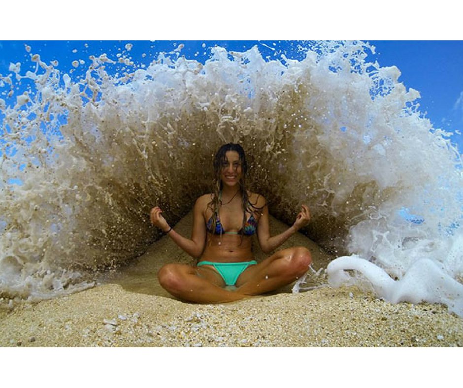 Quite cool photos taken at the right time
bit.ly/2hJLcpO