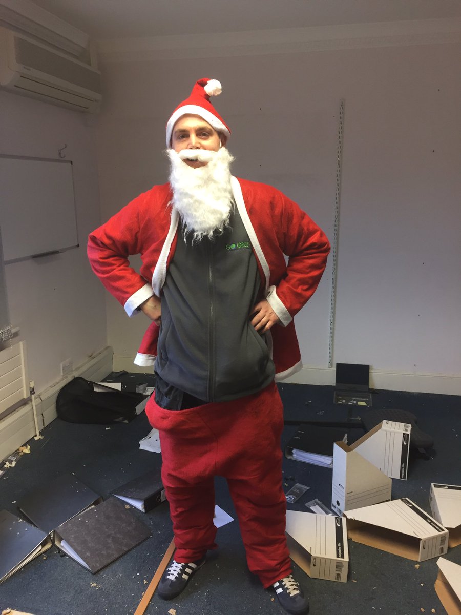 Merry Xmas from <a href="/gogreenelc/">Dan F</a>  and a very Happy new Year #christmasoutfit day