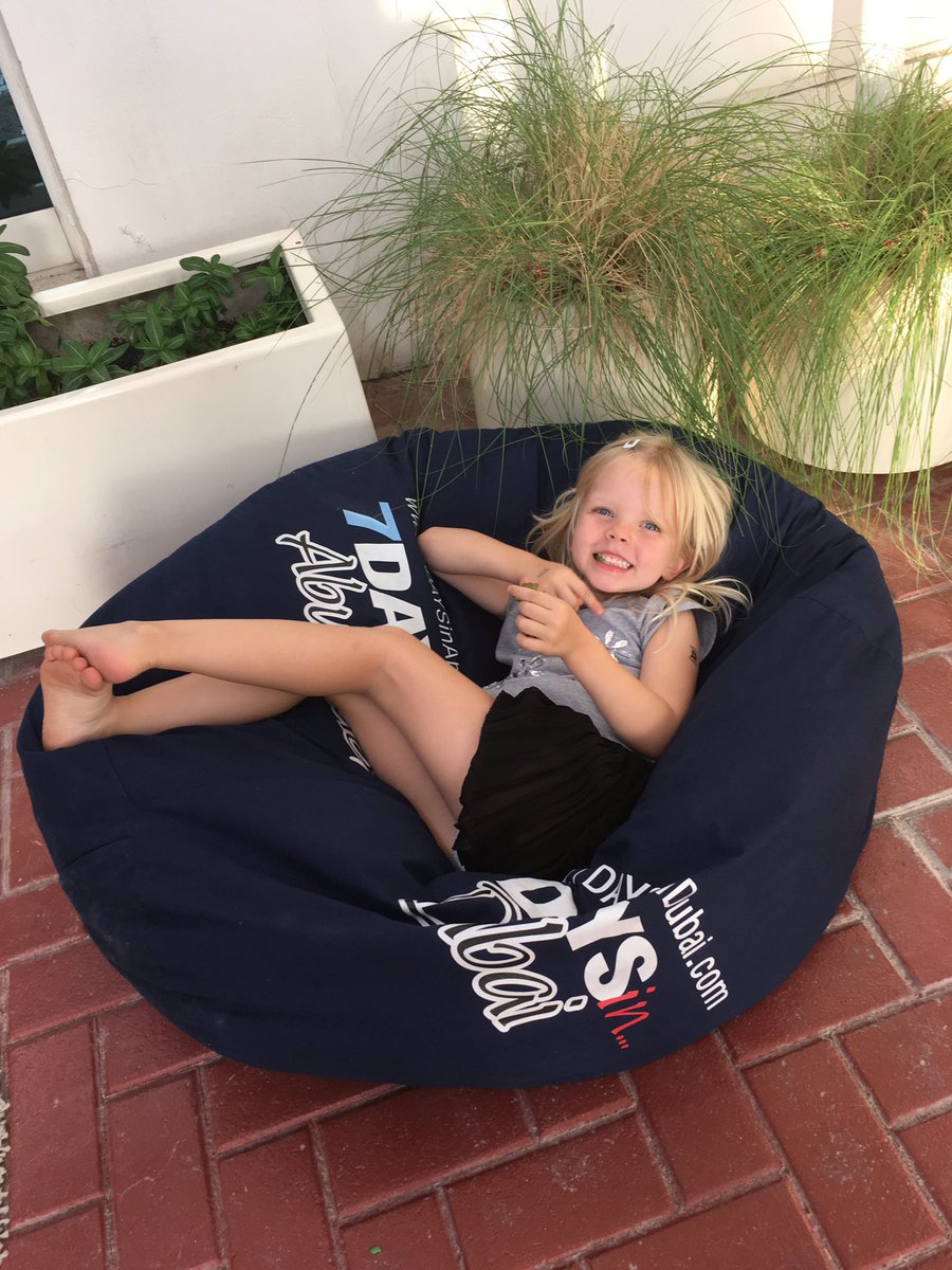 EKP37's tweet photo. @spluckrose someone is enjoying your @7DAYSUAE memorabilia already! #SoLong7DAYS https://t.co/yvJqrWlWK4