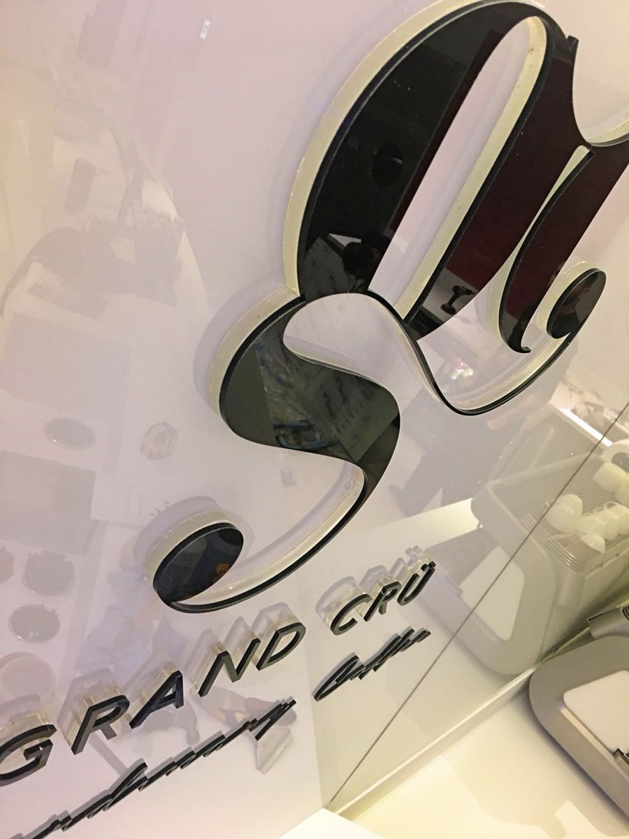 The new Grand Crü brand comes to life with a new install at Freshfields!