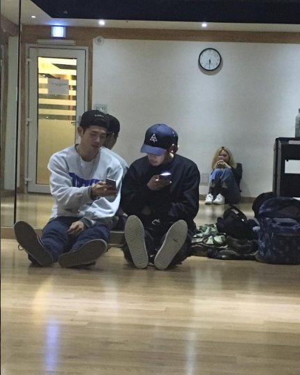 jiwoo_ph's tweet photo. [IG UPDATE]
아가들 #미운5살
#jseph #BM #jiwoo #KARD #카드 https://t.co/KdTQSLkCnW
