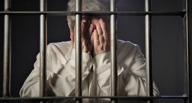 MoneyMagpie's tweet photo. Ever wondered how much debt you have to be in before you get locked up for it? #DebtPrison #GetOutOfDebt https://t.co/zF2ZCjrWEd https://t.co/2wBOaly0GH