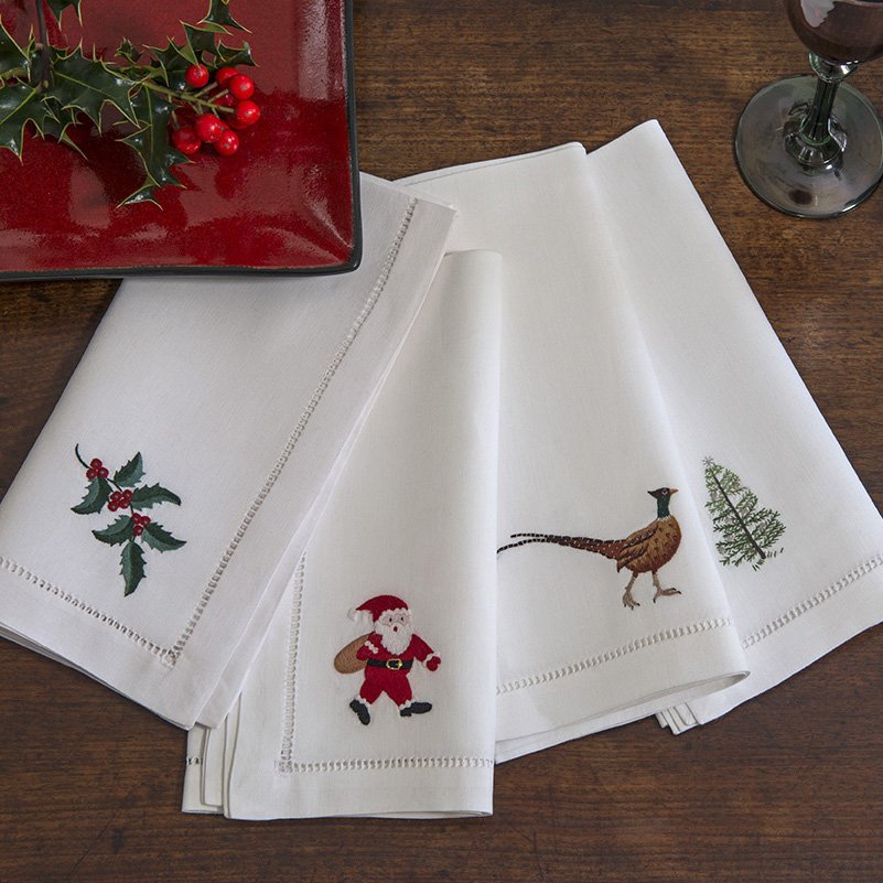 SibonaTextiles's tweet photo. Are you all set for Christmas? Our festive napkins add a touch of fun to the table https://t.co/xbU8Rz1bom #tablesetting #festivefun https://t.co/LzfBq4ISS9