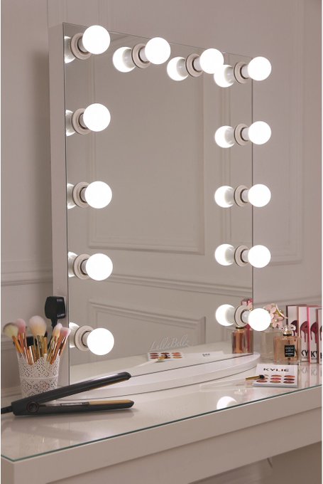 Omg @LoveLullaBellz have just launched these Hollywood mirrors 😍 girls go and check out the slay station<a class="tags" target="_blank" title="On Twitter" href="/?out=eyJ0eXAiOiJKV1QiLCJhbGciOiJIUzUxMiJ9.eyJpYXQiOjE3MjA1MTQ4MzcsImlzcyI6InR3cG9ybnN0YXJzLmNvbSIsIm5iZiI6MTcyMDUxNDgzNywiZXhwIjoxNzUyMDUwODM3LCJyZWRpcmVjdF91cmwiOiJodHRwczovL3R3aXR0ZXIuY29tL0xvdmVMdWxsYUJlbGx6In0.xll4nvkzwWaTg4XsINglUBJKobPNoCPV3MPvuFweqFOHCO205ZAknkEgz_HOmMwLXYUQ5EGXB6lQbVvipSW3fw">@LoveLullaBellz</a><a href="/tag/loveisland"class="tags"><span>#loveisland</span></a><a href="/tag/teamindia"class="tags"><span>#teamindia</span></a><a href="/tag/teamovia"class="tags"><span>#teamovia</span></a>