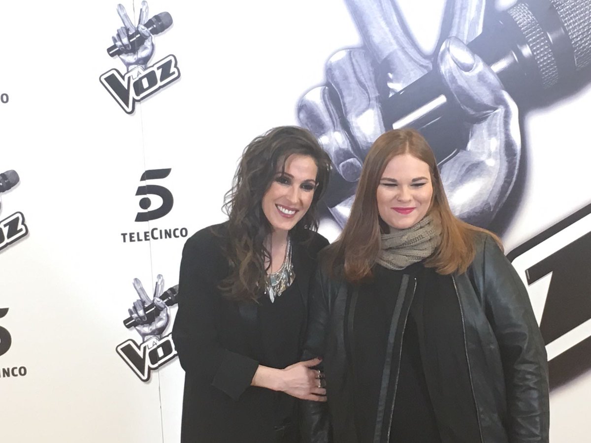grupoboomerang's tweet photo. ¡¡¡Enhorabuena pareja ganadora!!! @IreneCLaVoz @_MaluOficial_ #LaVoz4 https://t.co/BpY8k10LOg