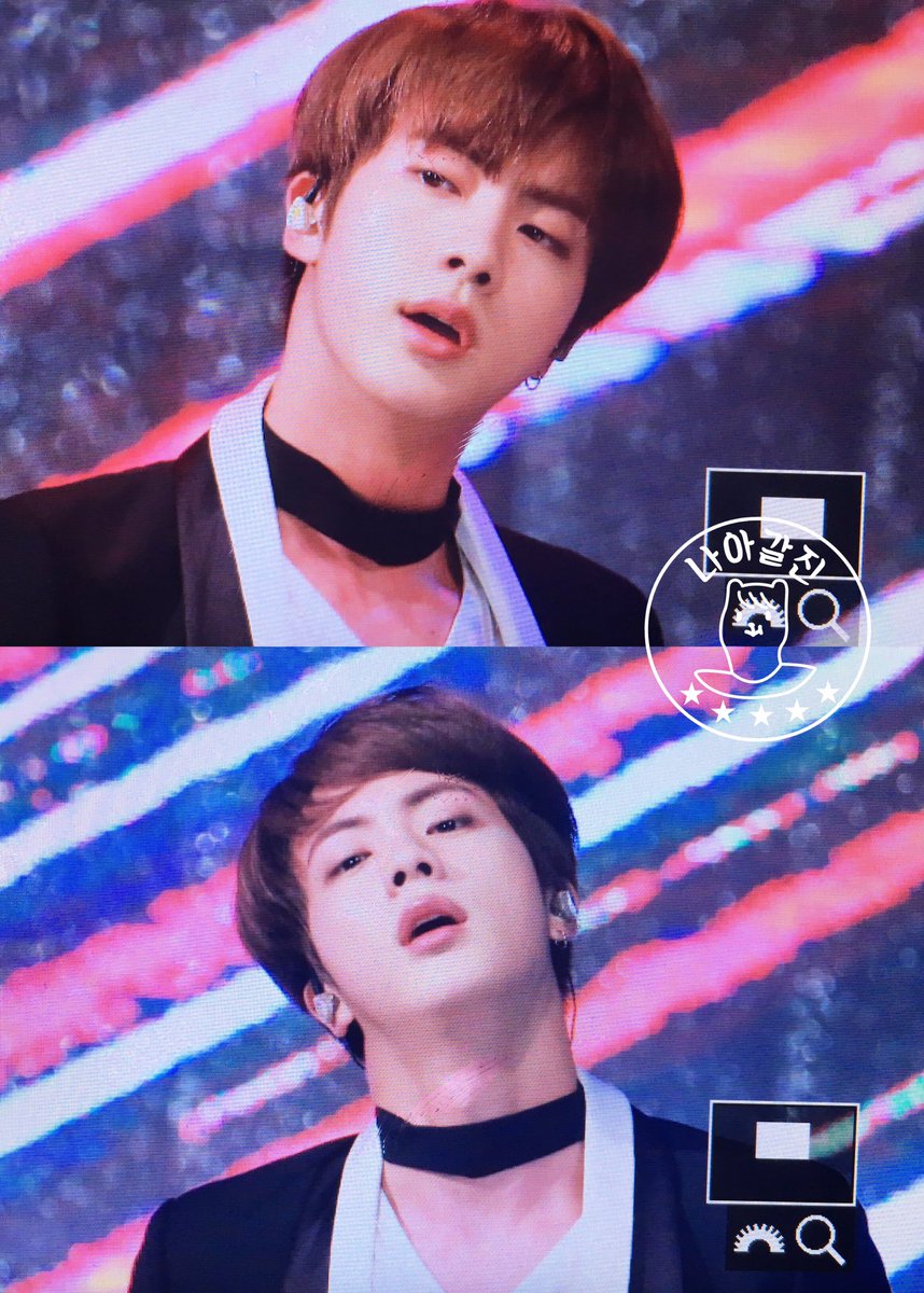 improving_Jin's tweet photo. 161222 금산 한마음 음악회
@BTS_twt #Jin #석진 #방탄소년단 https://t.co/uGVF26TrRF