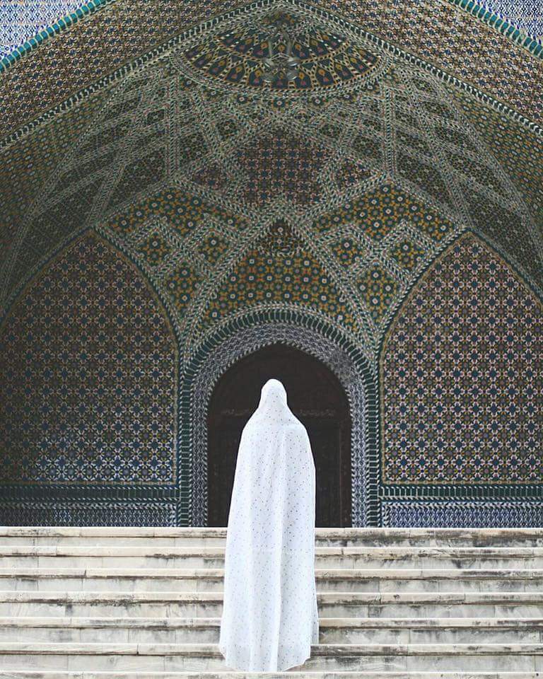 bint_alsdr's tweet image. .
.

وجئتك أشتكي آلامَ روحي
أنا يارب من ذنبي تعبْتُ

لوانَّ الكونَ كل الكون ذنبي
وقفتُ أمـام بابك ما يئسْتُ
.
.

🍃🌸💭🌸🍃