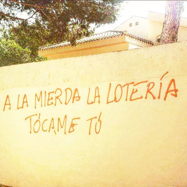 munones's tweet photo. @SandraDaviu @rtve #LoteriaNavidadRTVE https://t.co/re5Z1345Zt