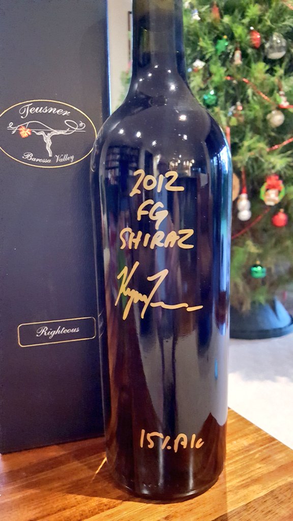 Teusner Barossa Valley Righteous FG Shiraz 2012 on AWTG @Teusnerwine @BarossaDirt <a href="/winewankers/">The Wine Wankers 🍾🤛🎉🥂</a> #wine #aussiewine Merry Xmas Mr Teusner! BT