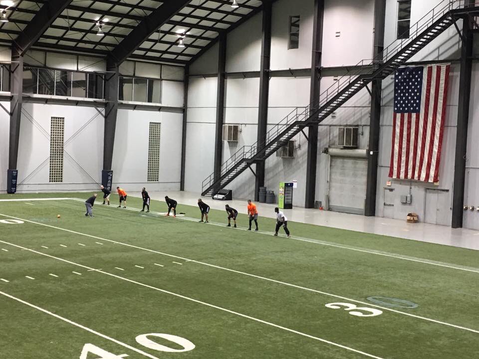 StLHeatFootball's tweet photo. Getting work done ✔ Our new practice facility, formerly Rams park NOW #heatpark. @NPSFL @Coach_Patriot #championsforcharity https://t.co/I4NJ6wPlMg