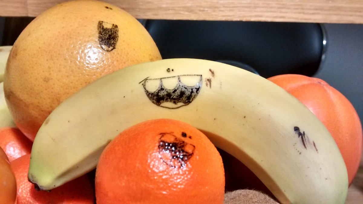 BoardyJump's tweet photo. Let's meet our new #friends #boardyjump #eat #fruits because it's #good !!! https://t.co/xE75Lfpo2h