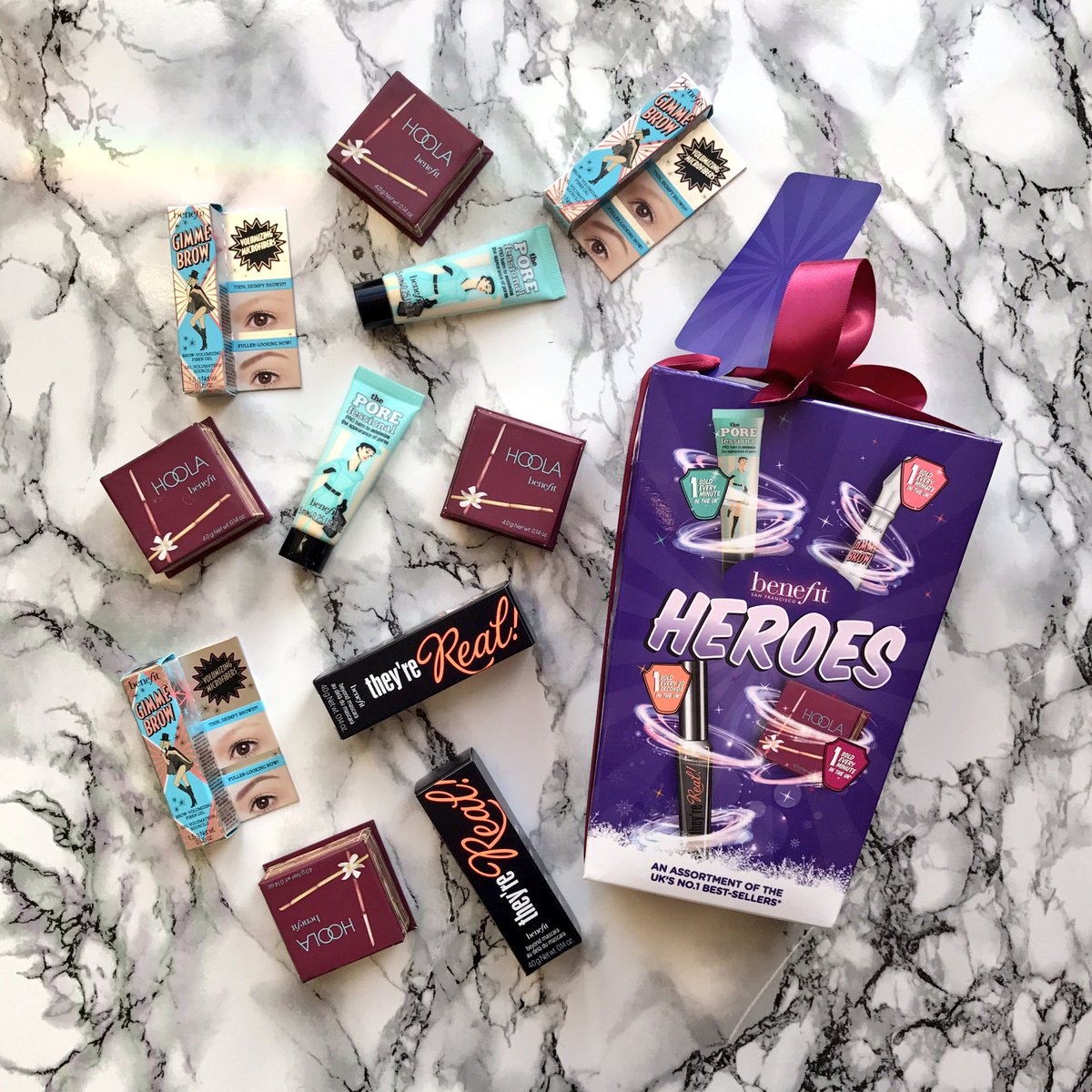 This is just TOO good <a href="/BenefitUK/">Benefit Cosmetics UK</a> #benefit #heroes 🍬🍬🍬🍬💁🏻