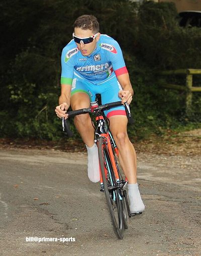 Q&amp;A: New signing for VC Equipe-Flix, Oscar Hutchings takes the VeloUK question and answer quiz #roadracing 
velouk.net/2016/12/22/qa-…