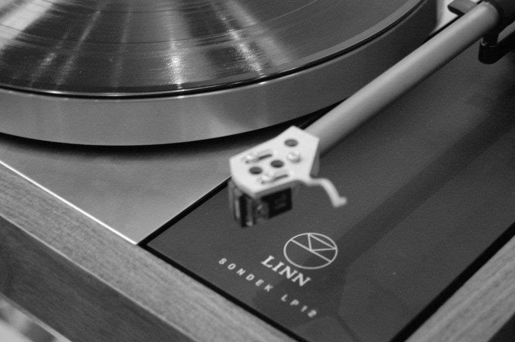 linnproducts's tweet photo. Getting you closer than ever to the music that moves you. #HelloLP12
Discover the iconic LP12: https://t.co/K3QEIZgEm9 https://t.co/yGWILOKU5z
