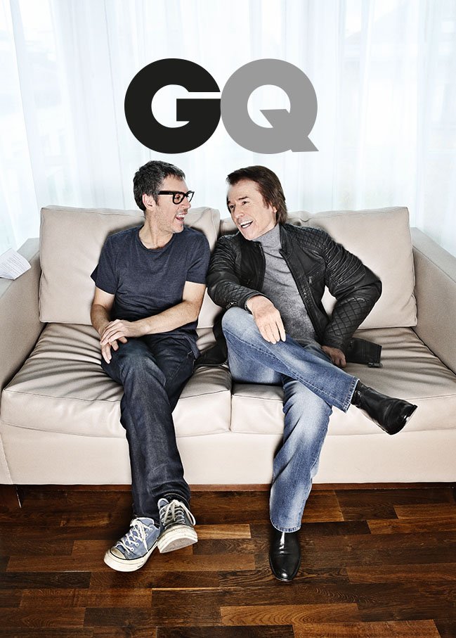 GQSpain's tweet photo. [VÍDEO] El gran @IvanFerreiro entrevista al gran @RAPHAELartista en este documento imprescindible https://t.co/hIAXyCb0B7 https://t.co/2Sh4gkumZu