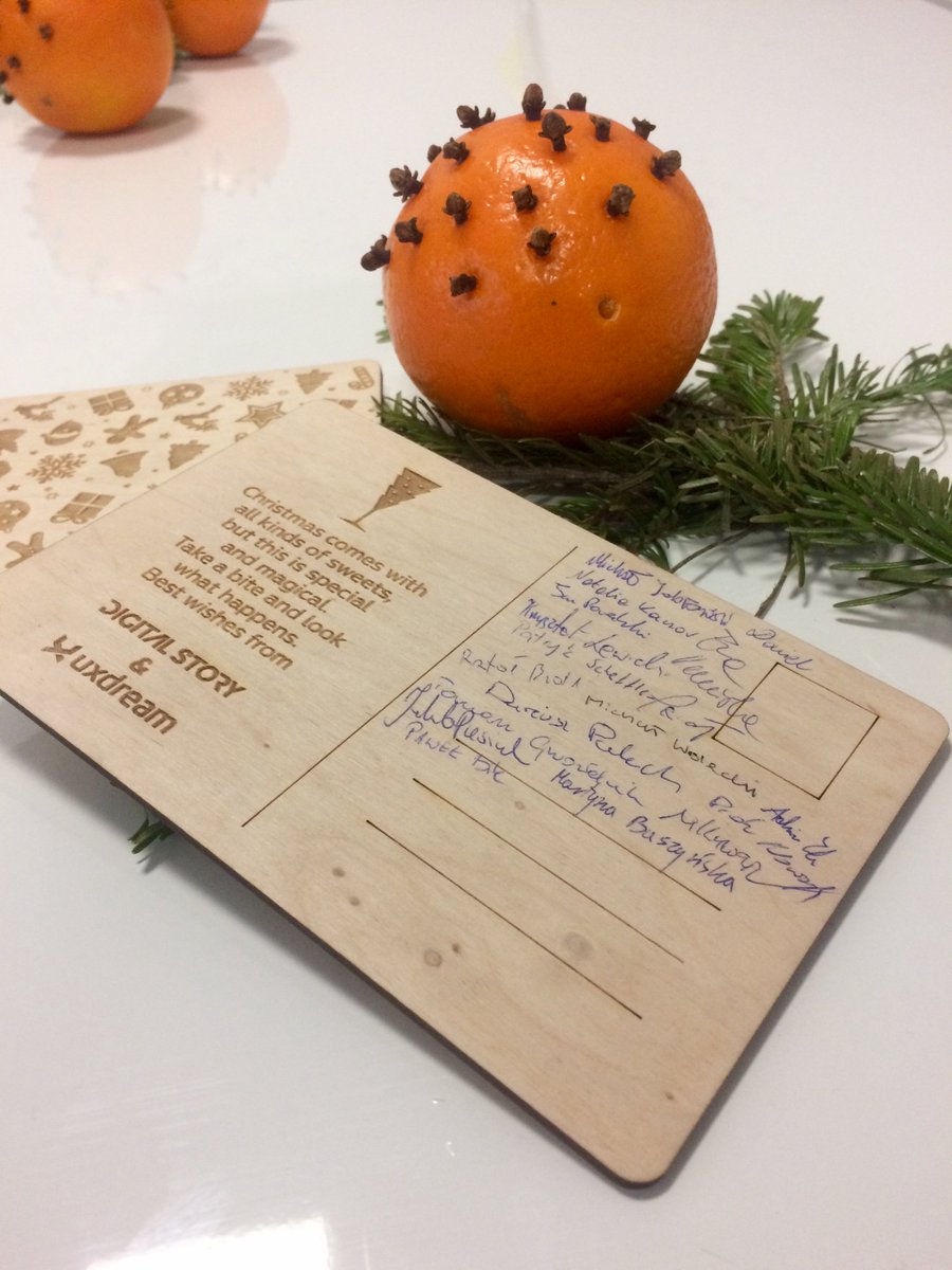 DigitalStoryPL's tweet photo. Nasze #ChristmasCard.s wyruszyły już w drogę do adresatów! 
#Christmas https://t.co/tvRpVvjnos