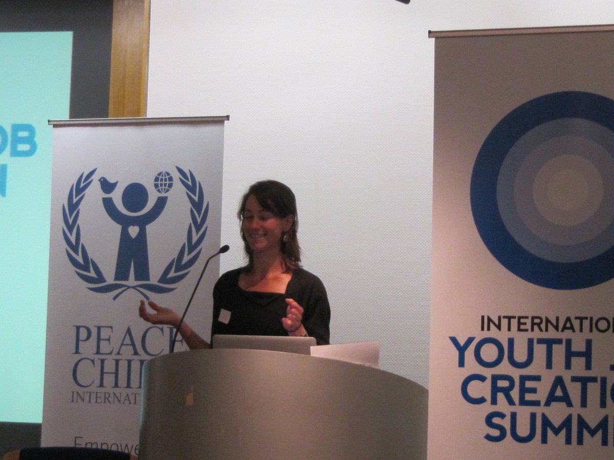 StepladderWorld's tweet image. 'Businesses need to be more vocal about what they can do and how they can help entry level careers' @charlottefranks facebook.com/Stepladderworl…