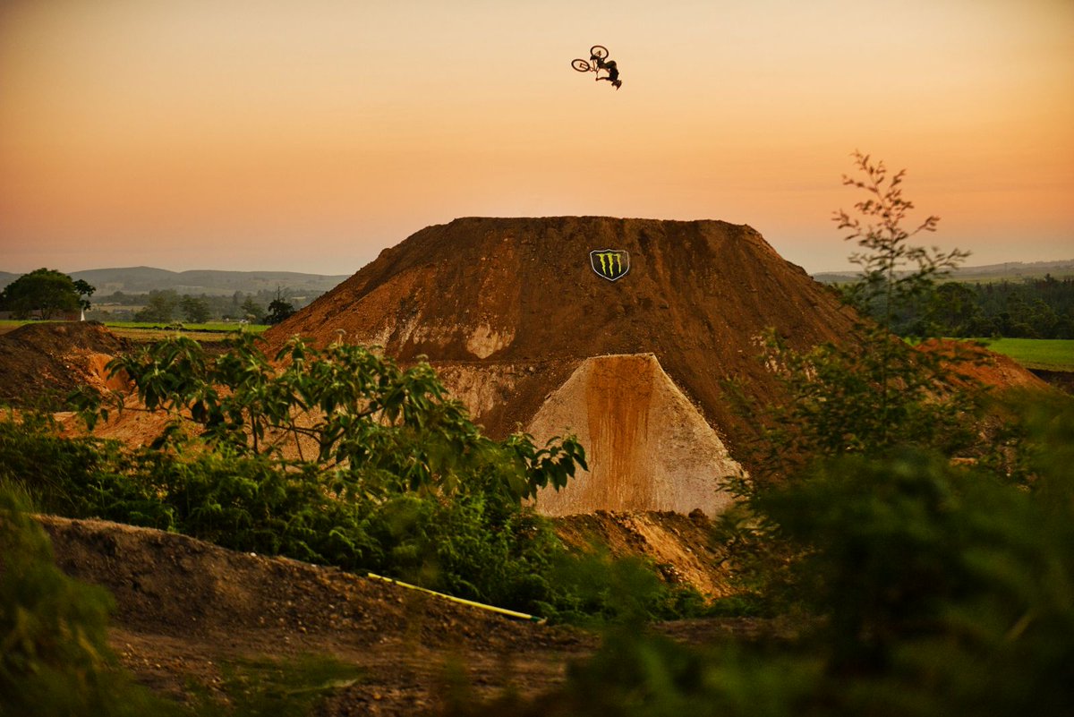 Vital MTB (@vitalmtb) on Twitter photo And just like that, we can't wait for February! <a href="/samreynolds26/">Sam Reynolds</a> vitalmtb.com/news/press-rel… And just like that, we can't wait for February! <a href="/samreynolds26/">Sam Reynolds</a> vitalmtb.com/news/press-rel…