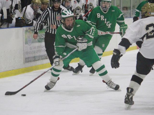 rote7123's tweet photo. ICYMI: @spencerrozell1 &amp; @Justiniannarone of @BrickHSHockey named sophomores to watch in 2017: https://t.co/YEgUjyOHBU @mike7mooney @bkaz24 https://t.co/iW8uvYdZhz