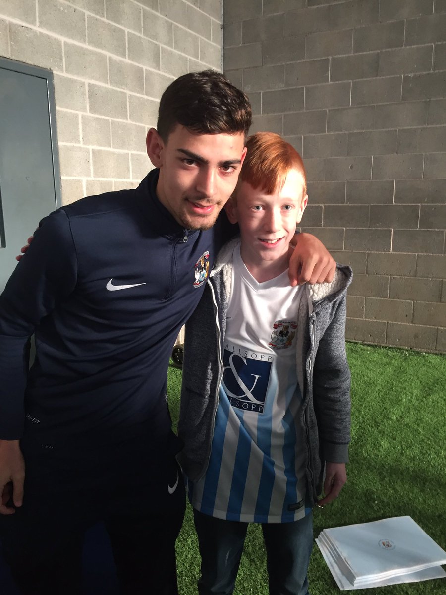 cerian1982's tweet photo. @Coventry_City great afternoon at the Christmas party. All players were great. Thanks @RubenLameiras for the photo we have one happy lad 😊 https://t.co/AVkbBXsLUC