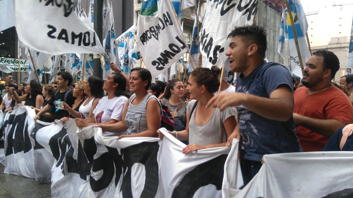 larroqueandres's tweet photo. En la puerta del Congreso junto a compañeras y compañeros denunciamos la violencia en #Jujuy y exigimos la liberación de #MilagroSala https://t.co/ratg7GQwak