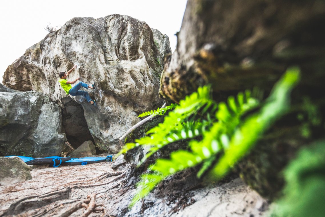 Who want some new climbing shoes thanks to <a href="/SimondChamonix/">Simond Chamonix</a> :-) >>> bit.ly/_NEW_SHOES_ #xmas #giveaway #AdventCalendar