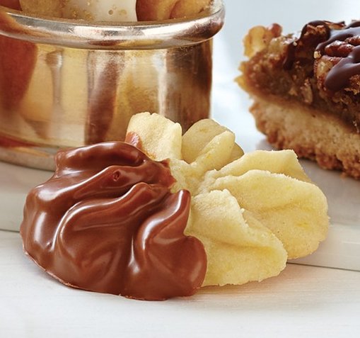 HelenePelo's tweet photo. Canadians! Enter the #Lantic #atasteofsweetness contest and you could win a $1K grocery gift card! Contest Details: https://t.co/zkUf9lm9d8 https://t.co/ClPicW0XcC