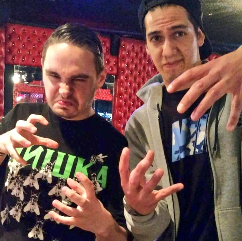 jacobbrock10's tweet photo. Throwback to when I met @FuntCaseUK ... surreal moment. #EdmSchool #AngryClaws #AngryClawsRookie https://t.co/bkpS5z1177
