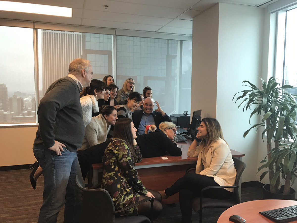 ottawalesley's tweet photo. When @Miss_Rozz is away we get to have as many meetings with @mcroc as we want. Merry Christmas to us! 🌲 #myottawa 🐱🐭 https://t.co/ptA6duOJoY