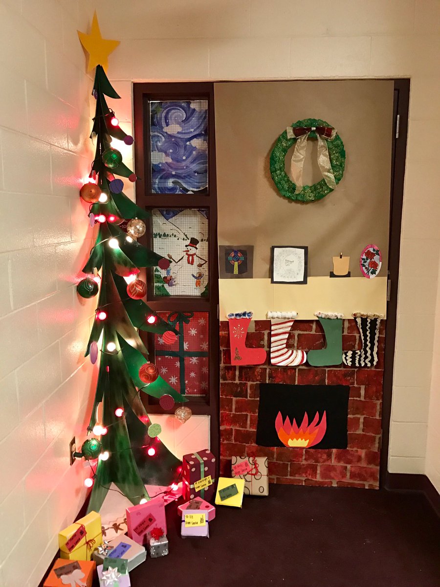 KenowaHills's tweet photo. Congratulations to Mrs. Fritz's class for winning the KHHS door decorating contest. #inspiredbycreativity #inspiredbytheseason https://t.co/rM5P5tr3Ww