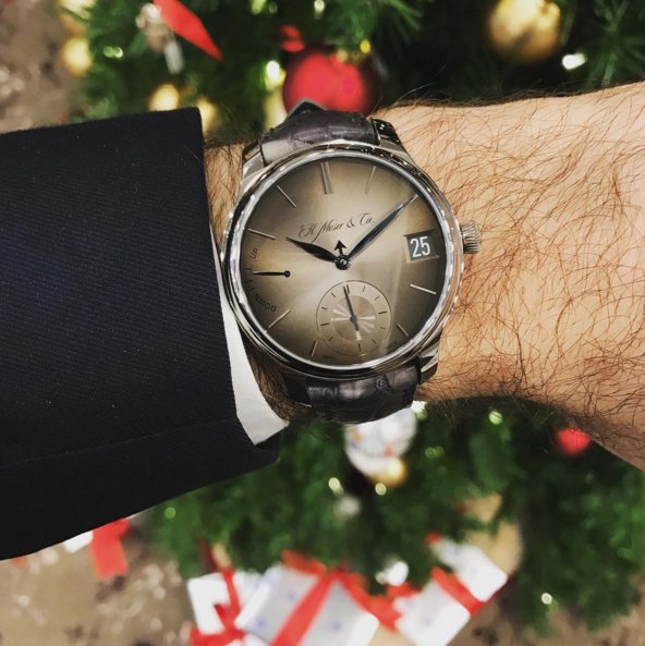 What will be under your tree? Only 5 lucky persons in the world will receive this limited stainless steel Moser Fumé dial Perpetual Calendar