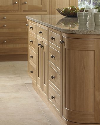 caple's tweet photo. Curvaceous kitchen splendour: You can have it too with our NEW, luxury, in-frame Blagdon #kitchen #18colours #oak #Caplequality https://t.co/9vII5N6KzS