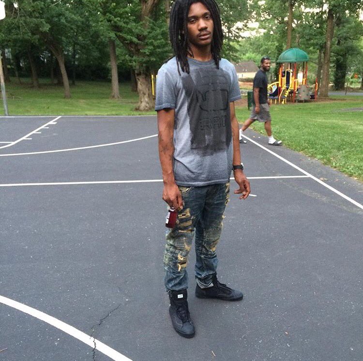 1ProjectWopp's tweet image. R.I.P👼🏽 to my mf soldier💂🏽 shid really fuckin me up man. just seen you a couple day ago😪 love you bruh  #LongLiveTuTu💯👼🏽