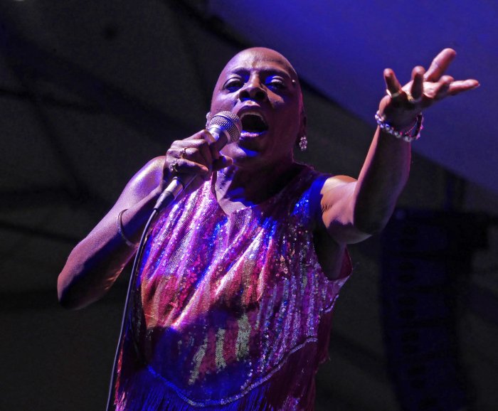 “Jones freeheld the stage as much as the stage possessed her. This was her sanctuary, her lifeblood and real home.” buff.ly/2hYTQkR