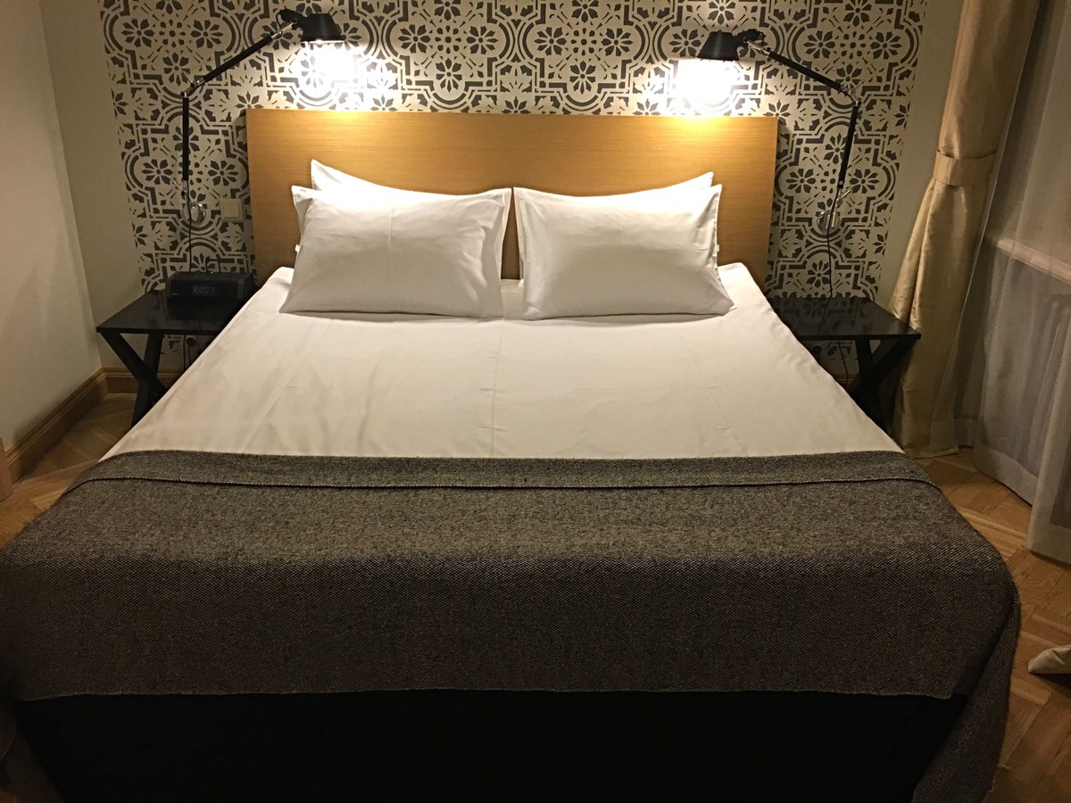 My review of <a href="/Neiburgs/">Restorāns Neiburgs</a> is now live! #hotelreview #riga #latvia <a href="/UKBlog_RT/">UK Blogger RT</a> buff.ly/2h3w9TJ
