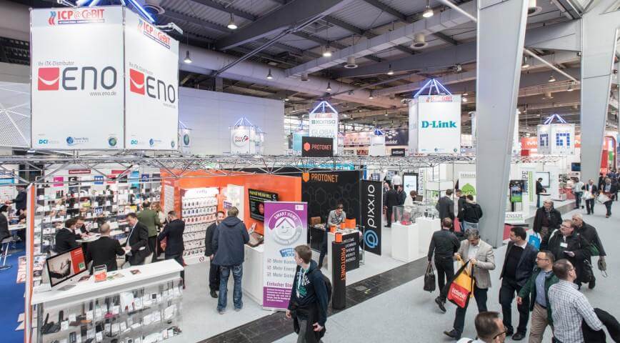 Softude_'s tweet image. #CeBIT2016 – India’s Largest Event for Business #TechnologyInnovations.
Here are some highlights of the event: bit.ly/2hYE75i