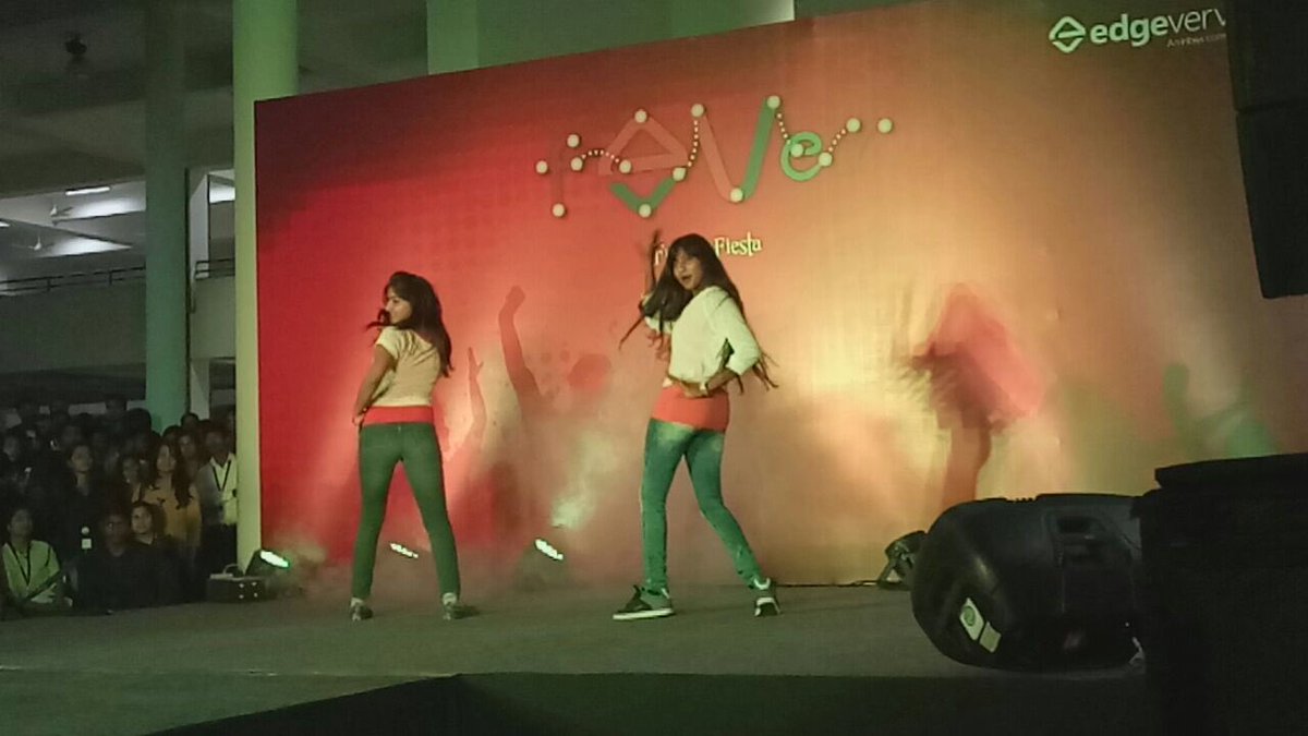 DanielManthri's tweet image. My Team killing it at @edge_verve #fEVerFun #EdgeVervePeopleTeam