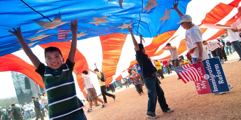 Education for undocumented youth 

gse.harvard.edu/news/uk/16/08/…