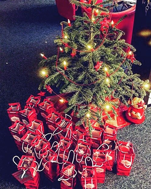 meinpu's tweet photo. #weihnachtsgeschenkerunde #punktumweihnachtsgeschenkerunde #meinpu https://t.co/QLu8JS1oVn