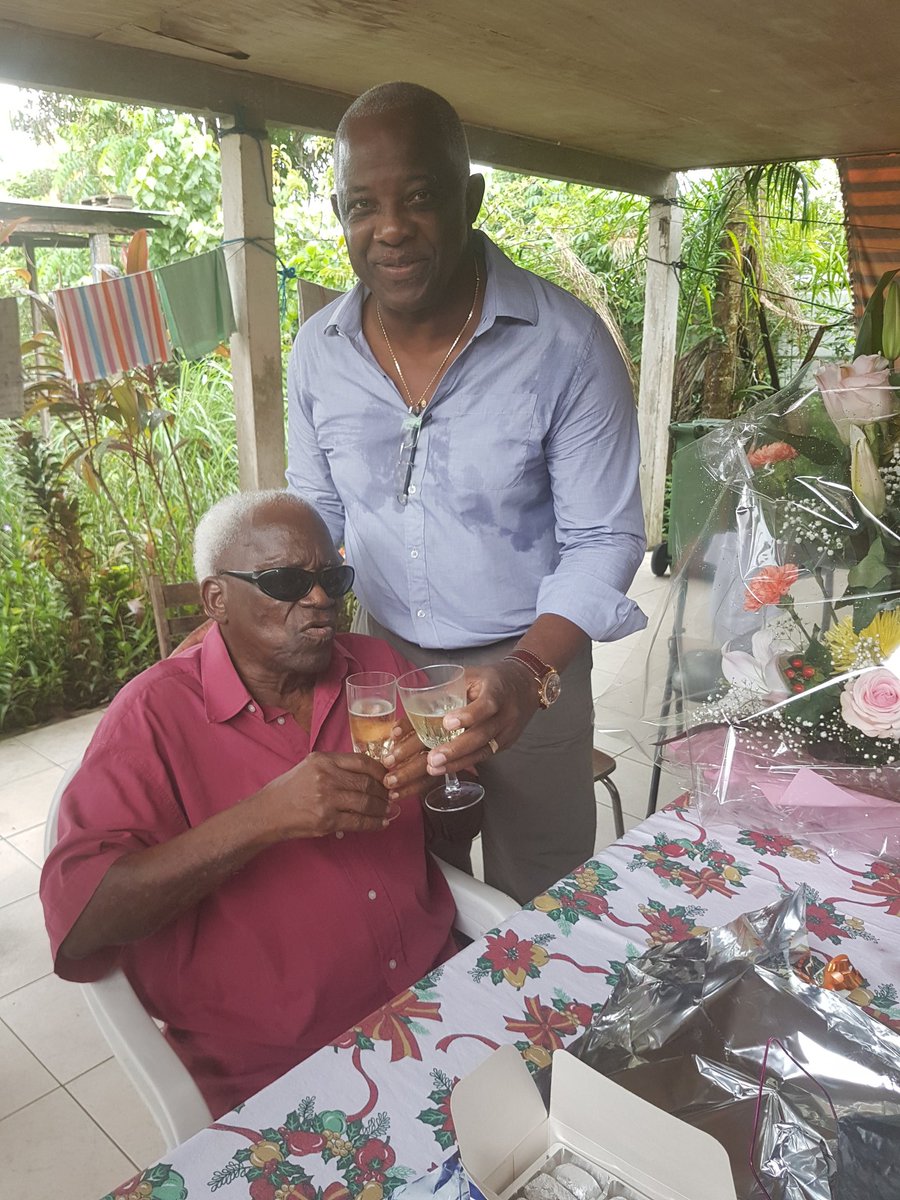 Ville De Sinnamary Joyeux Anniversaire A M Horth Hilaire Qui Fete Aujourd Hui Ses 100 Ans Centenaire Sinnamary Guyane Jean Madeleine T Co Gsswo0wzwr