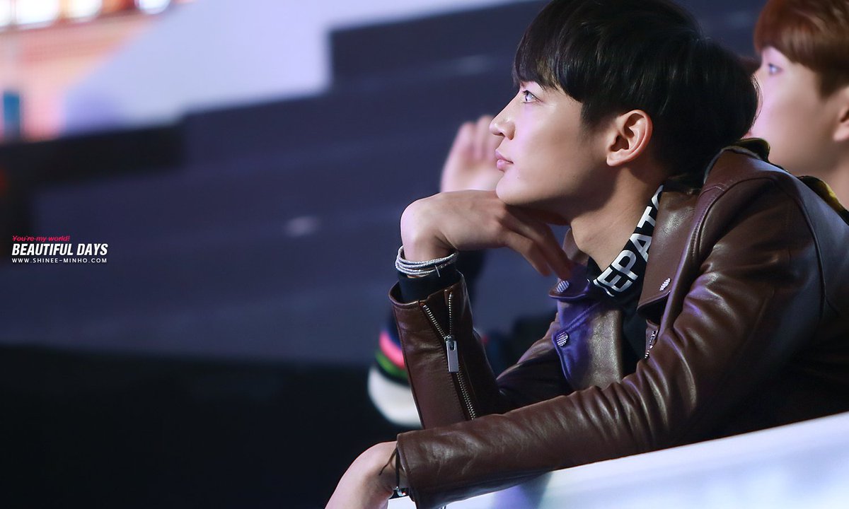 MinYo129's tweet photo. Minho's each pic is precious ART https://t.co/vz3tTZFeOT
