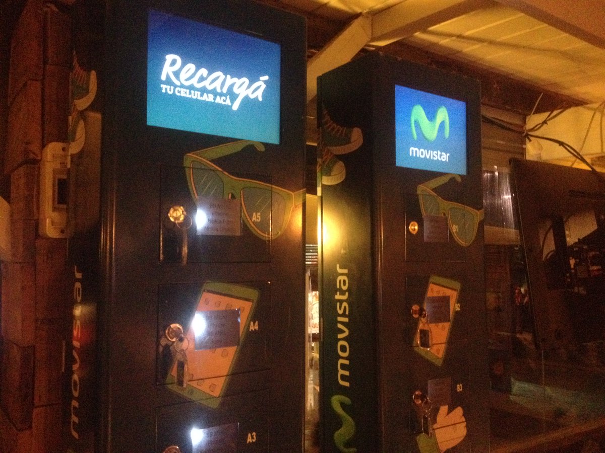 GoPowerArg's tweet photo. Nuestros Cargadores publicos @GoPowerArg con pantalla de LCD y #WiFi
Así mantenemos a las personas conectadas y comunicadas en sus #Eventos https://t.co/qptQdqpecZ