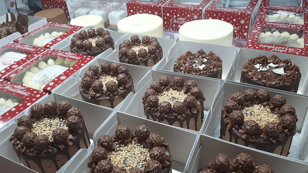 Starting to run out of room now 😂 #wrexham #northwales #emzcakes #christmas