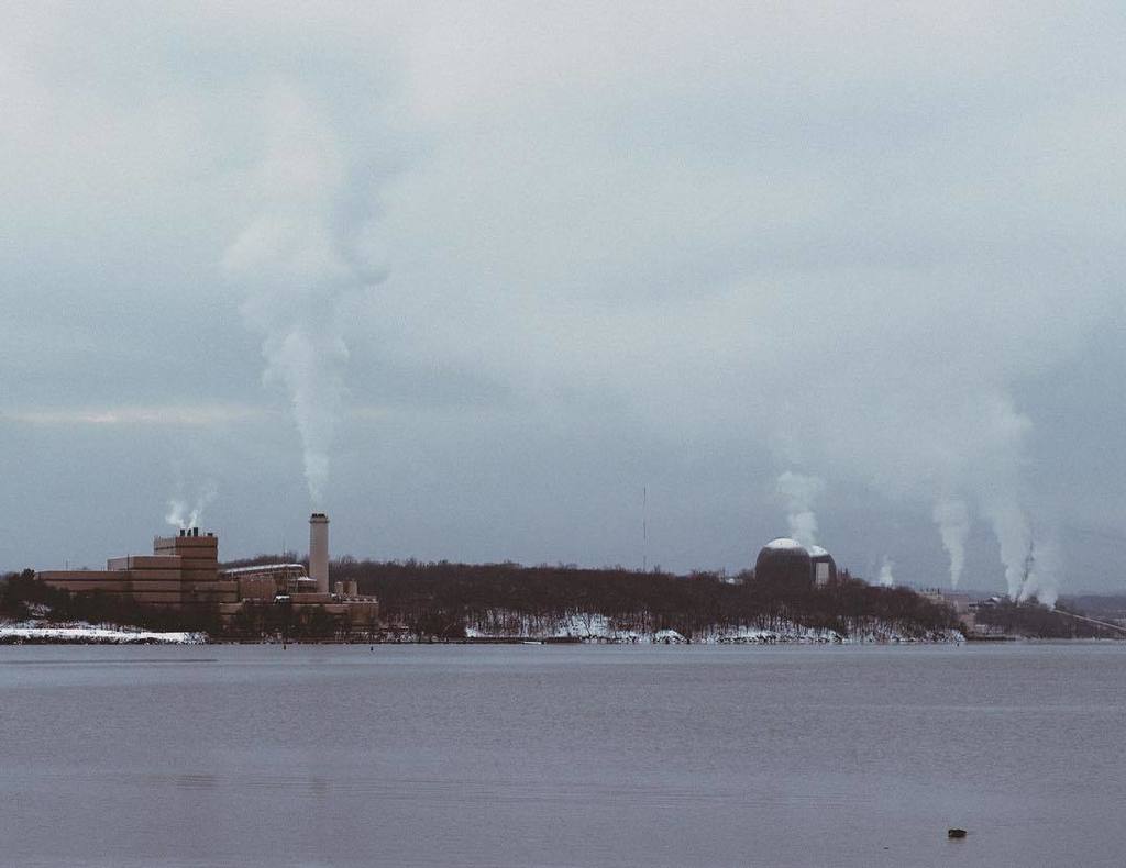 ItsMeTobyJo's tweet image. we're all blowin smoke 🌬 ift.tt/2i57r7i