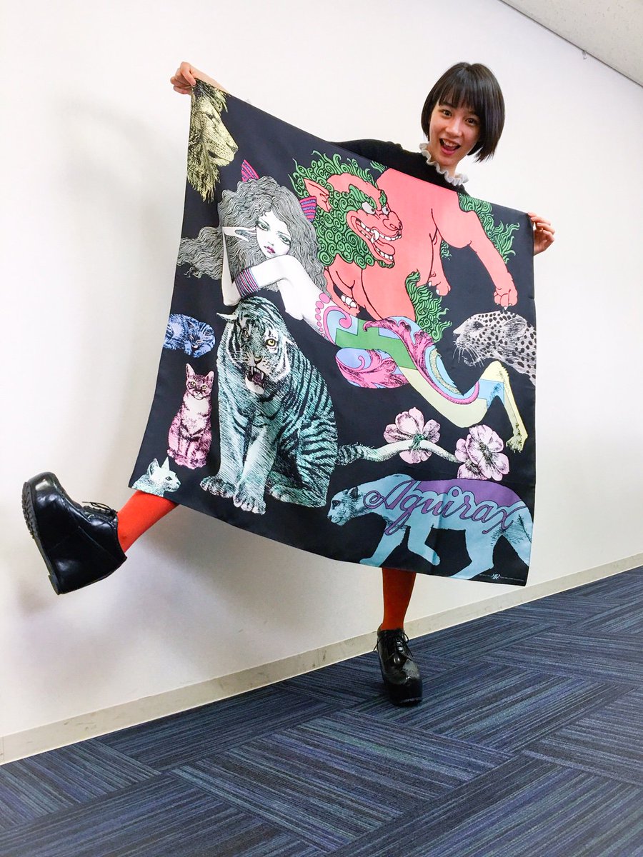 Blanche M09 Twitterren のんちゃんブログ更新 宇野亜喜良さんイラストのスカーフ とてもよく似合ってます 創作あーちすと のん のんちゃんに絵を描くきっかけを与えて下さった 宇野亜喜良さんに大感謝です T Co Yhvkqgxmup のん 能年玲奈 宇野 Blanche M09 Twitterren のんちゃんブログ更新 宇野亜喜良さんイラストのスカーフ とてもよく似合ってます 創作あーちすと のん のんちゃんに絵を描くきっかけを与えて下さった 宇野亜喜良さんに大感謝です T Co Yhvkqgxmup のん 能年玲奈 宇野