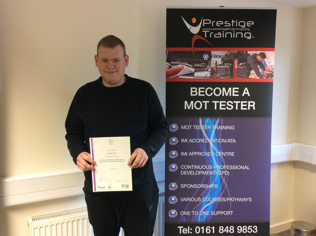 trainprestige's tweet photo. Chris mason and Jordan Forth.
Apprentices to MOT testers with Prestige Training. Well done lads https://t.co/rNycjxKAsO