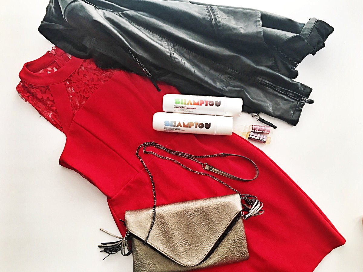 ShampYouUSA's tweet photo. Feeling festive and fancy. #LOTD #shampyou https://t.co/THp9IJS5zC
